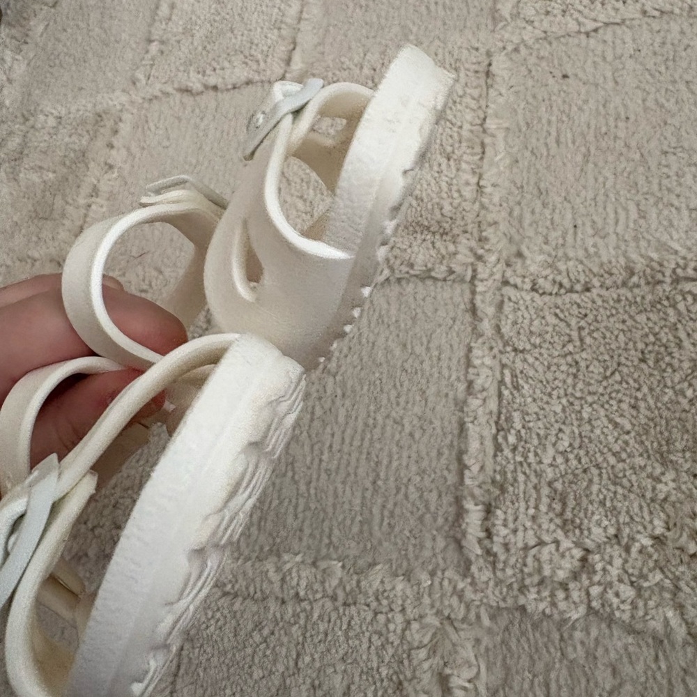 Kids Birkenstocks White Shoes - Picture 6 of 7